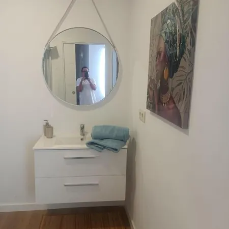 Rouse Apartman *